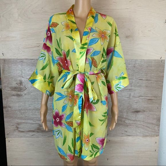 Vintage Other - Vintage L.A Intimates Yellow Floral Robe